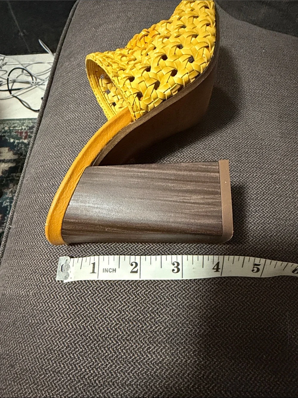 Zara Yellow Woven Slide Mules - Picture 3 of 3